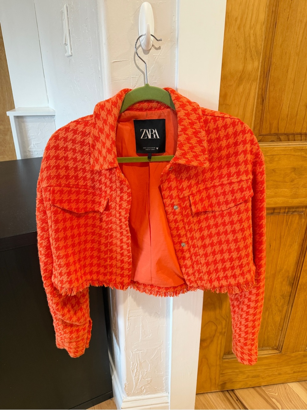 ZARA Orange Red Houndstooth Cropped Tweed Blazer – Size M